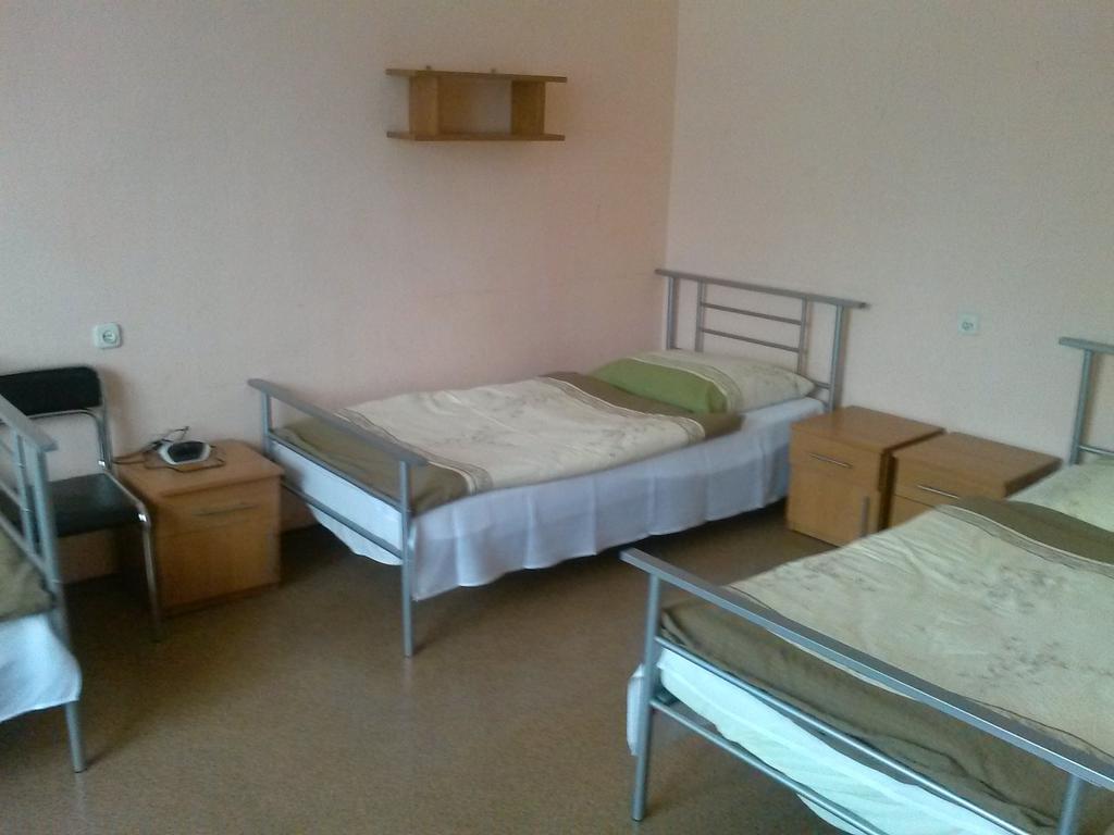 Pod Zielonym Kogutem Hostel Duszniki Zdroj Room photo